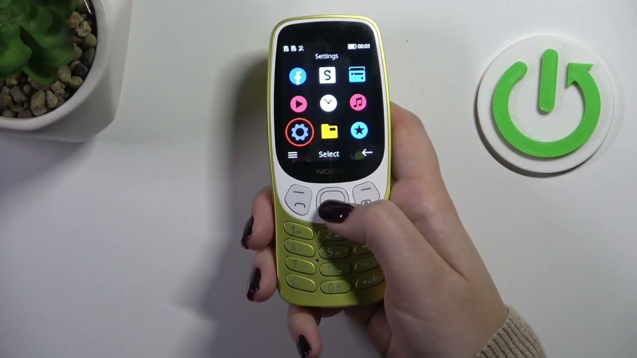 How to Change Brightness Level in NOKIA 3210 (2024) – Find Screen Brightness Options