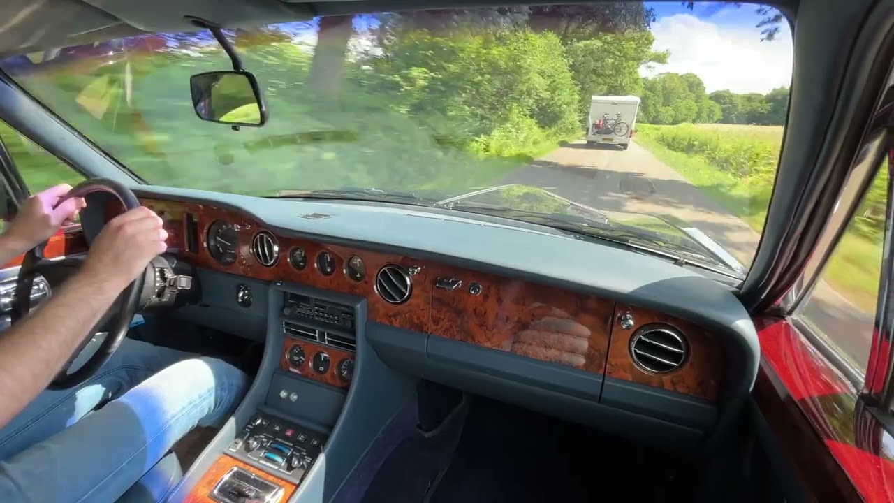 Bentley Turbo R - Driving Video - Oldenzaal Classics