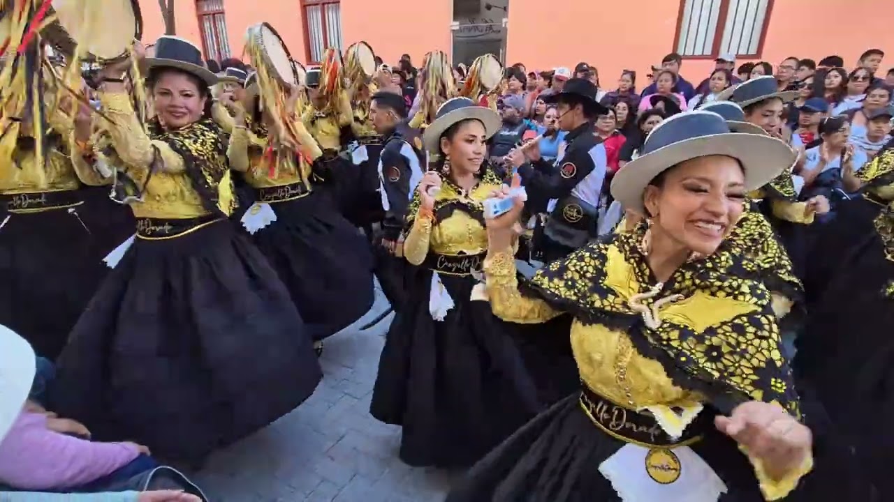 Comparsa Cangallo Dorado -  Pasacalle Carnaval Ayacuchano 2026