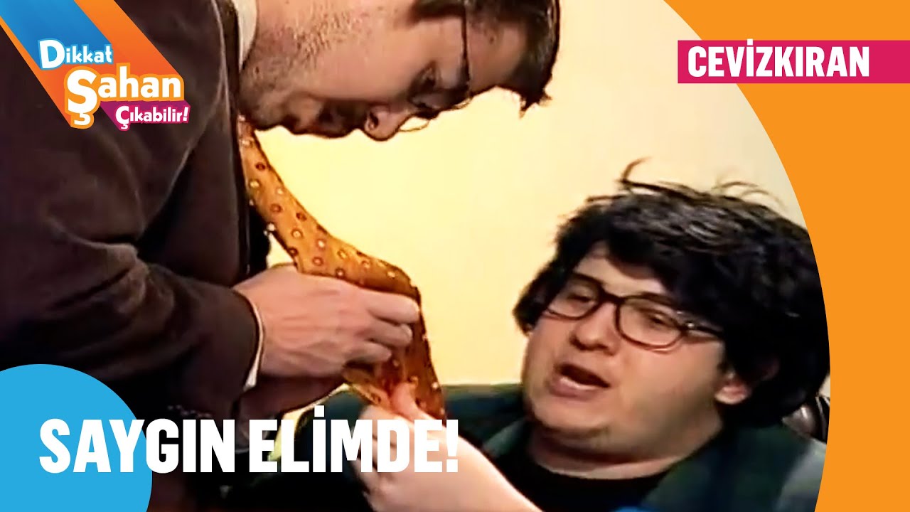 Kravat takmakla saygı olur mu? - Dikkat Şahan Çıkabilir