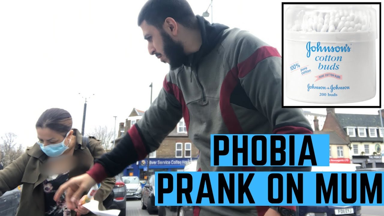 PRANKING MUM IN LIDL'S SUPERMARKET - CORONAVLOG DAY 3