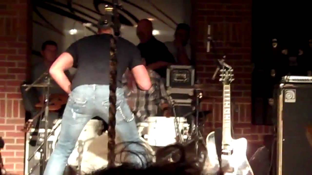 ~Hey, Batter Batter by Trent Tomlinson~