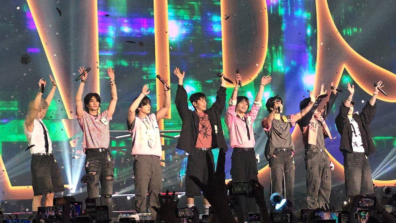 240824 Stray Kids dominATE Seoul - Miroh