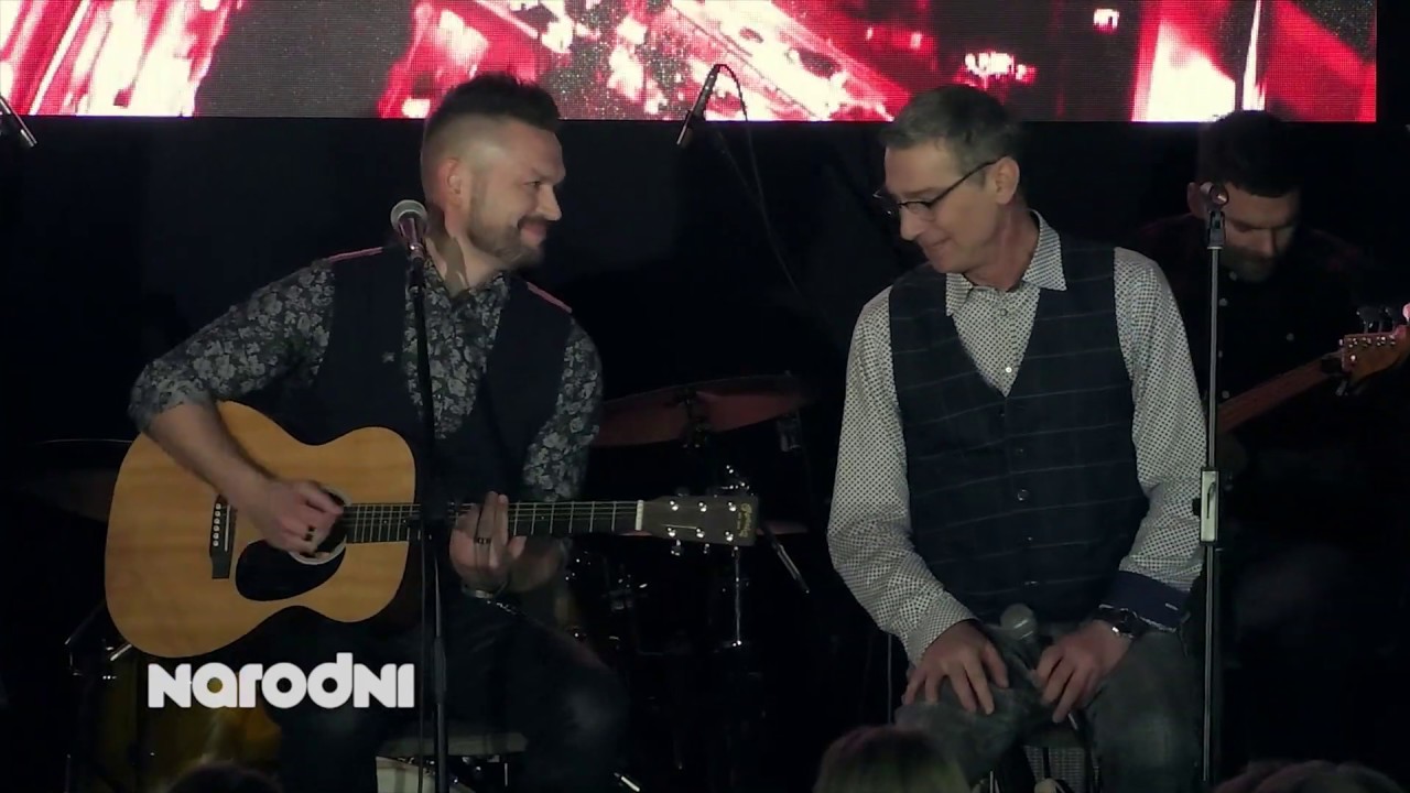 Vatra & Massimo - Nama se nikud ne žuri  [LIVE] - Dan Najbolje Domaće Glazbe 2019.