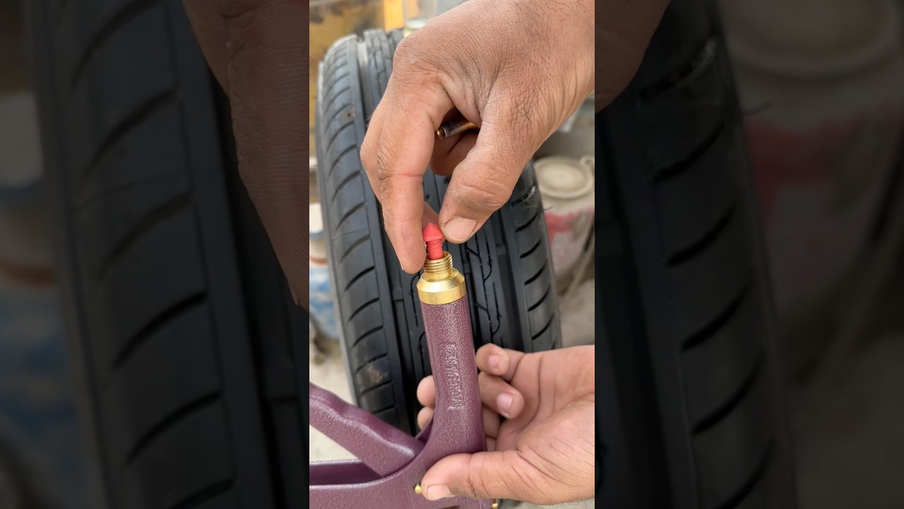 Tubeless gun Tyre repair just so easy #tyer #shortvideo #truck