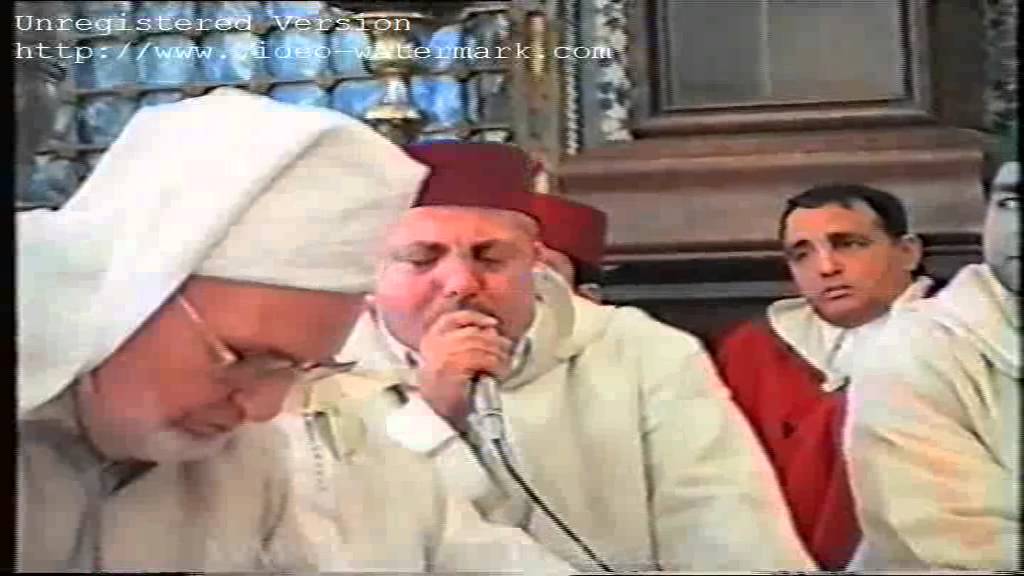 شيوخ وأقطاب السماع بضريح المولى إدريس الأزهر بفاس