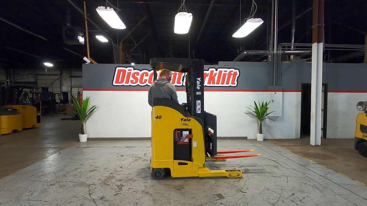 YALE NR040DANS24TE091 4,000lb Electric #241E - Reach Truck For Sale