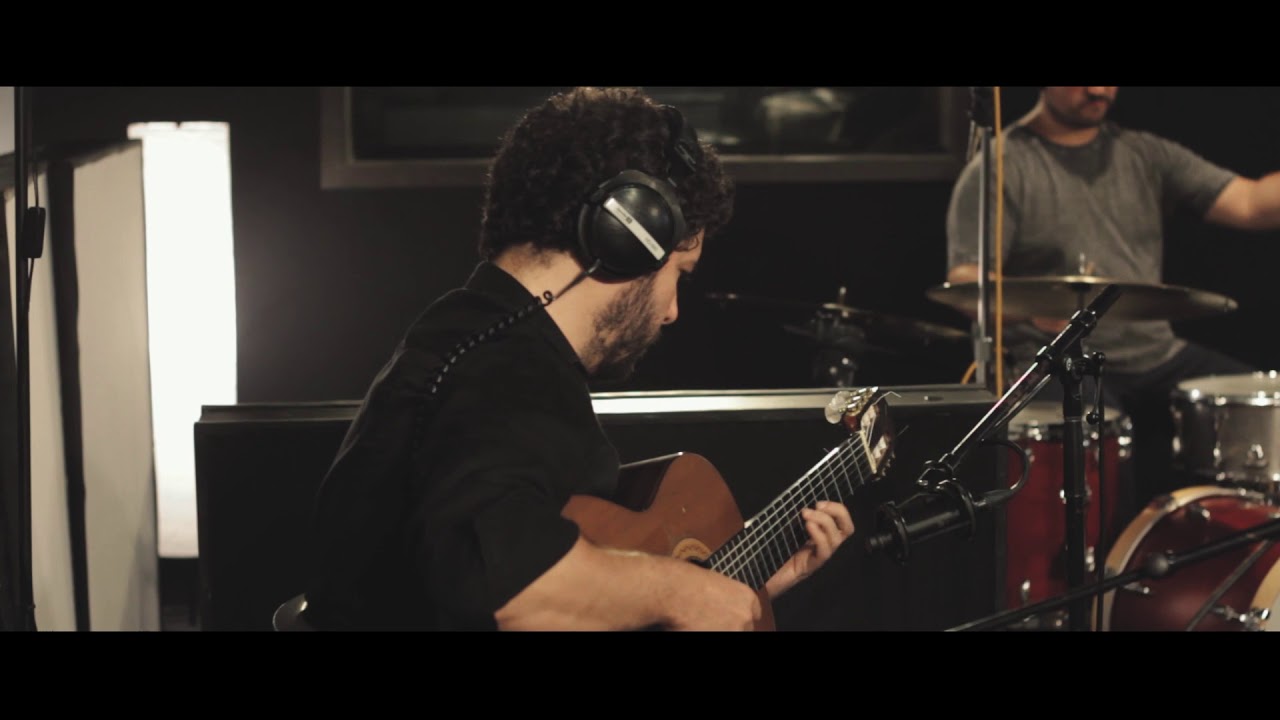 Time Remembered - Vinicius Gomes Trio