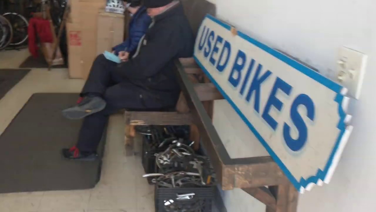 Bike Shop Tour: Nearly New in Chicago! A treasure trove of 70s and 80s vintage road bikes.