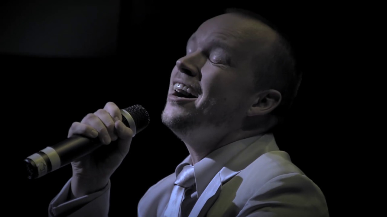 I Østen Stiger Solen Op [Live 2012]