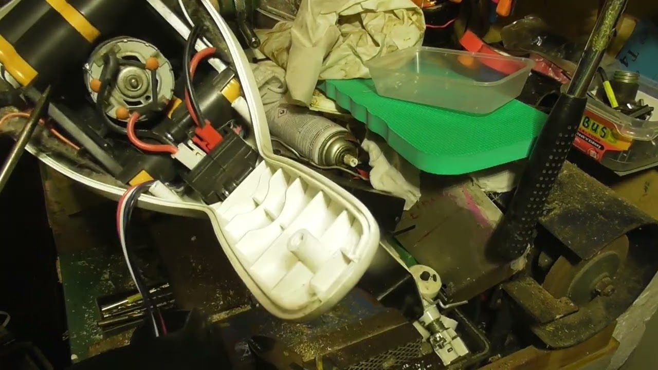 Hoover Ultra vacuum disassembly