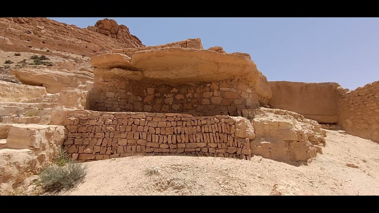 Tunisie, Chemini, dernier village troglodytique  berb&egrave;re