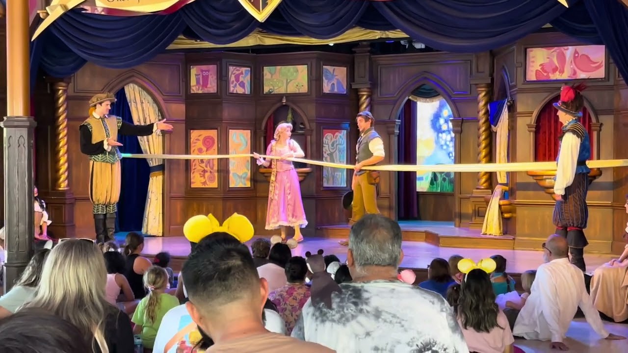 Storytelling at the Royal Theatre- Tangled