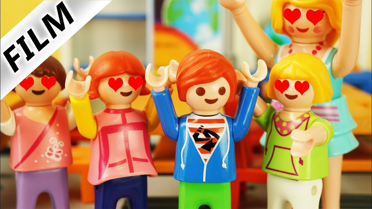 Playmobil Film deutsch | JULIAN WIRD ANGEBETET Warum lieben alle Julian? Kinderserie Familie Vogel