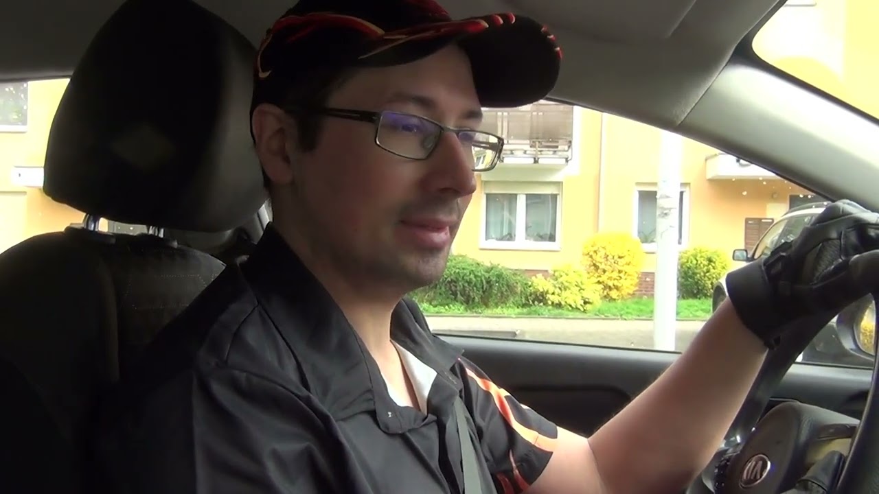 Adam jazda w deszczu. Parkowanie i korekty ! OSK  Kursant Wrocław [NAUKA JAZDY] [PRAWO JAZDY]