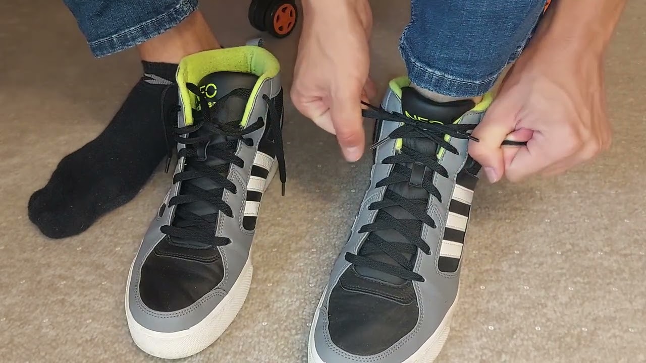 STRONG LACING MY YELLOW ADIDAS NEO MID SNEAKER