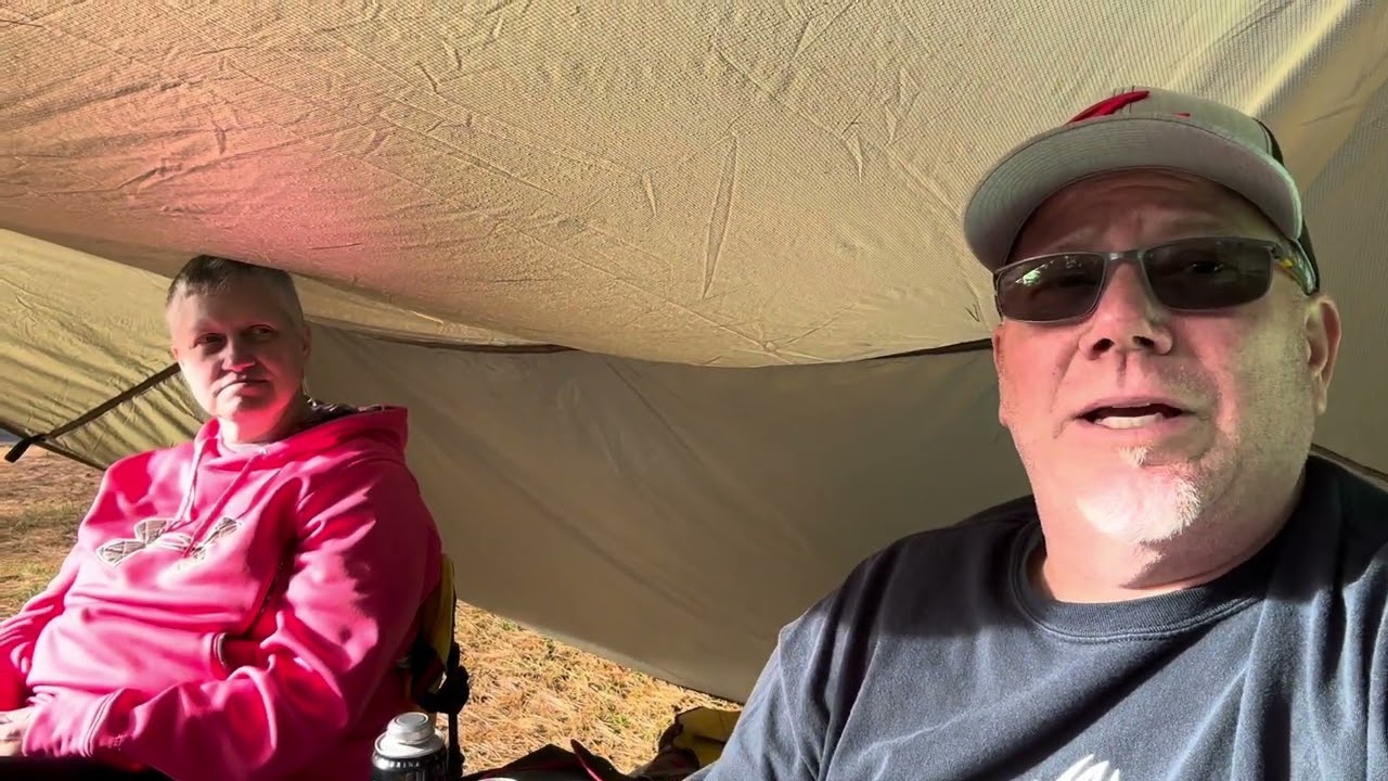Crowded campground and dodging raindrops ￼