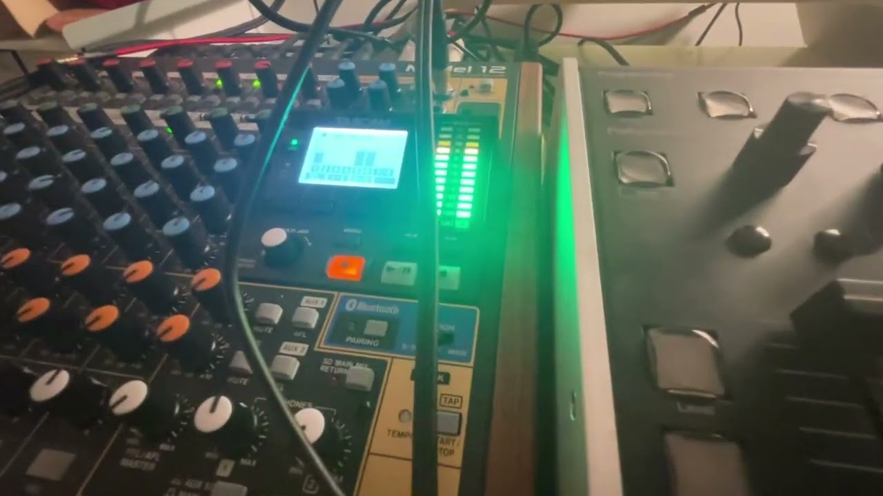 Akaï s900 + Isla s2400 boombap 🔊