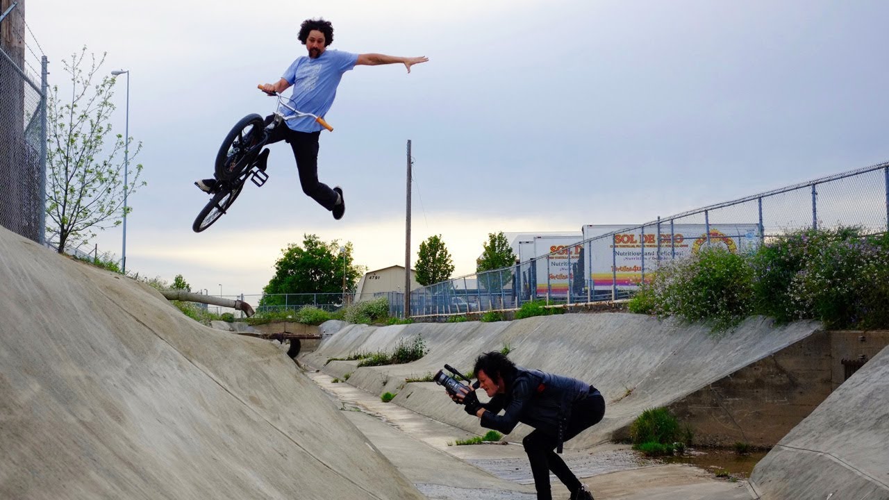 Dirt Ron - Bone Deth: 'Too Fast for Food' Section
