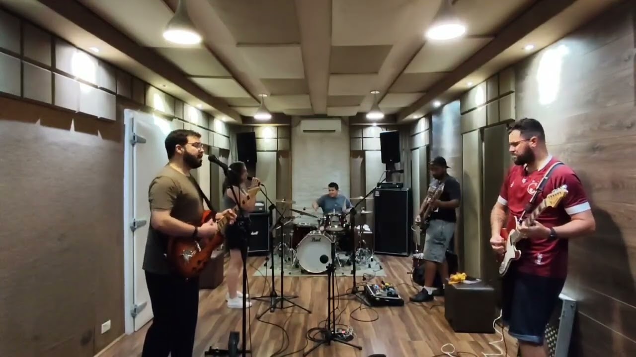 Little Sister - Queens of The Stone Age by Fortress