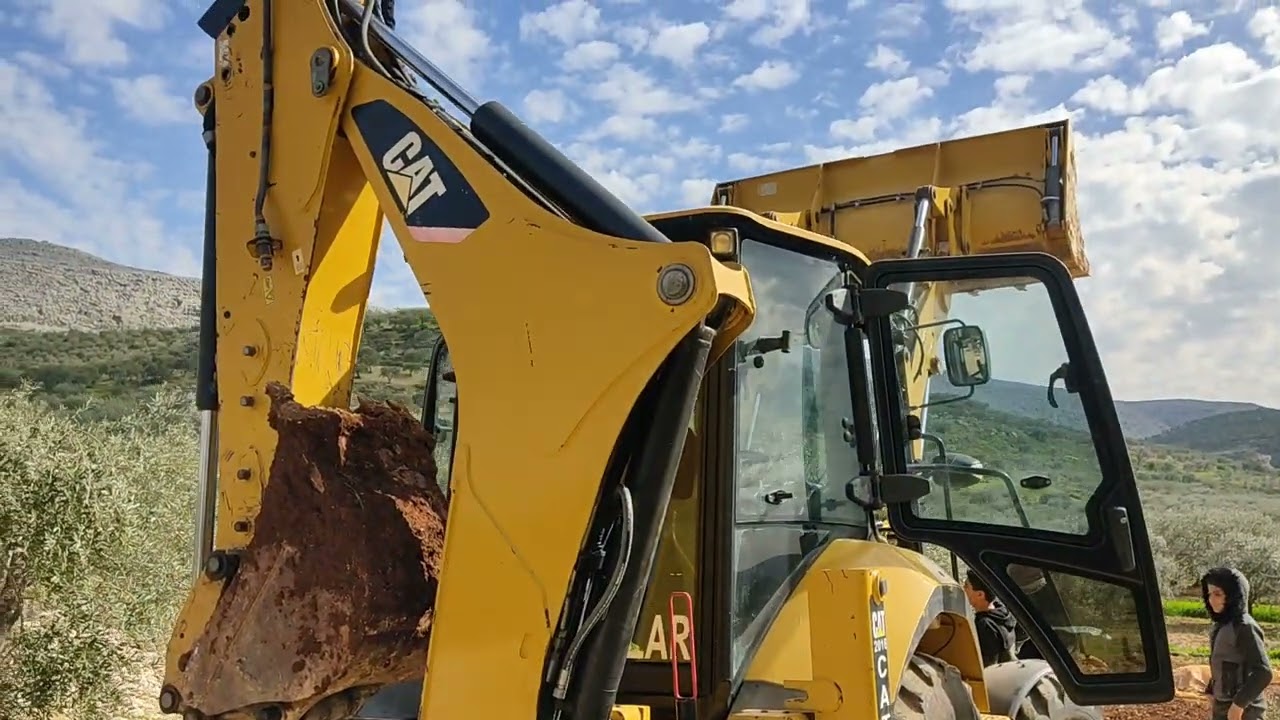 CAT 428F2 2016