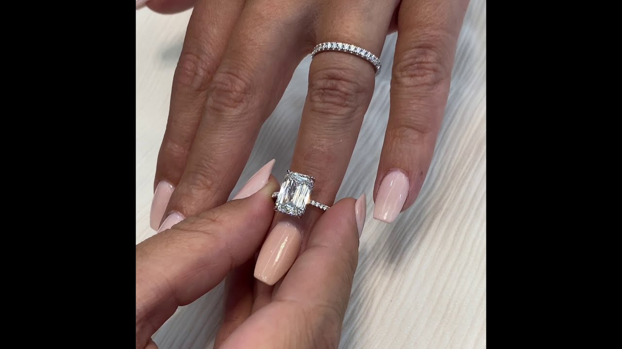 4 ct Hybrid Step Cut Diamond Ring