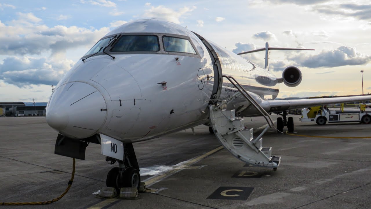 TRIPREPORT | THE BEST VIEW? | Lufthansa | Bombardier CRJ900 | Basel (BSL) - Munich (MUC) | Economy