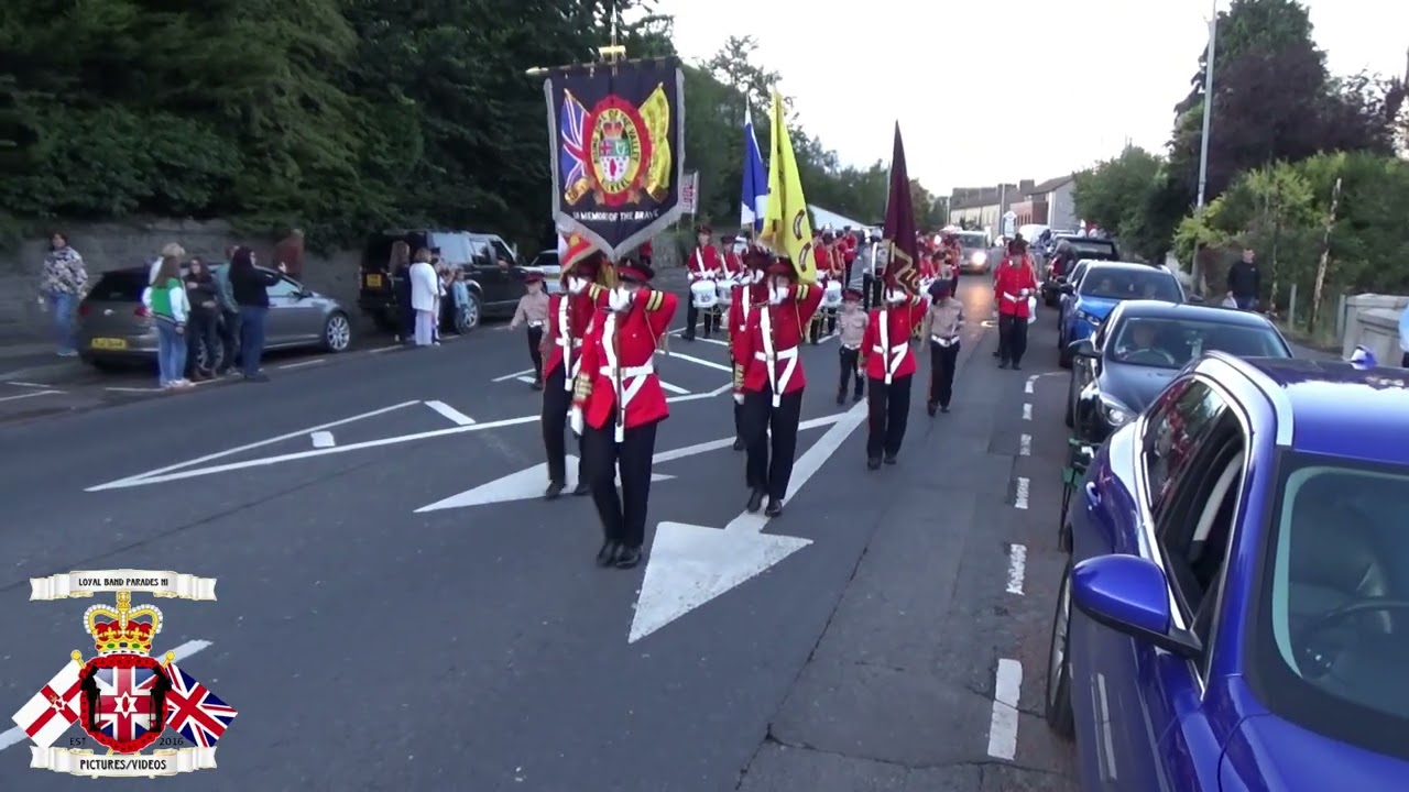 Rising Sons Of The Valley FB @ South Down Defenders FB Parade 2025
