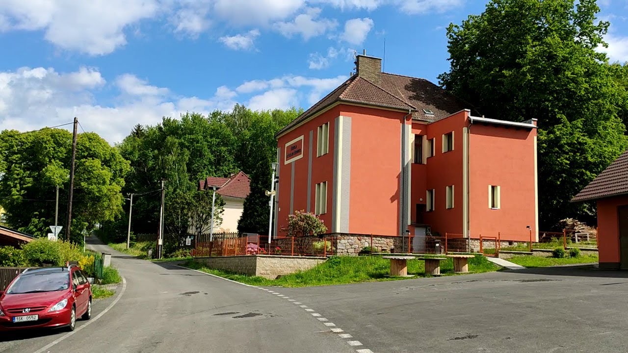 Malá Víska křížem krážem