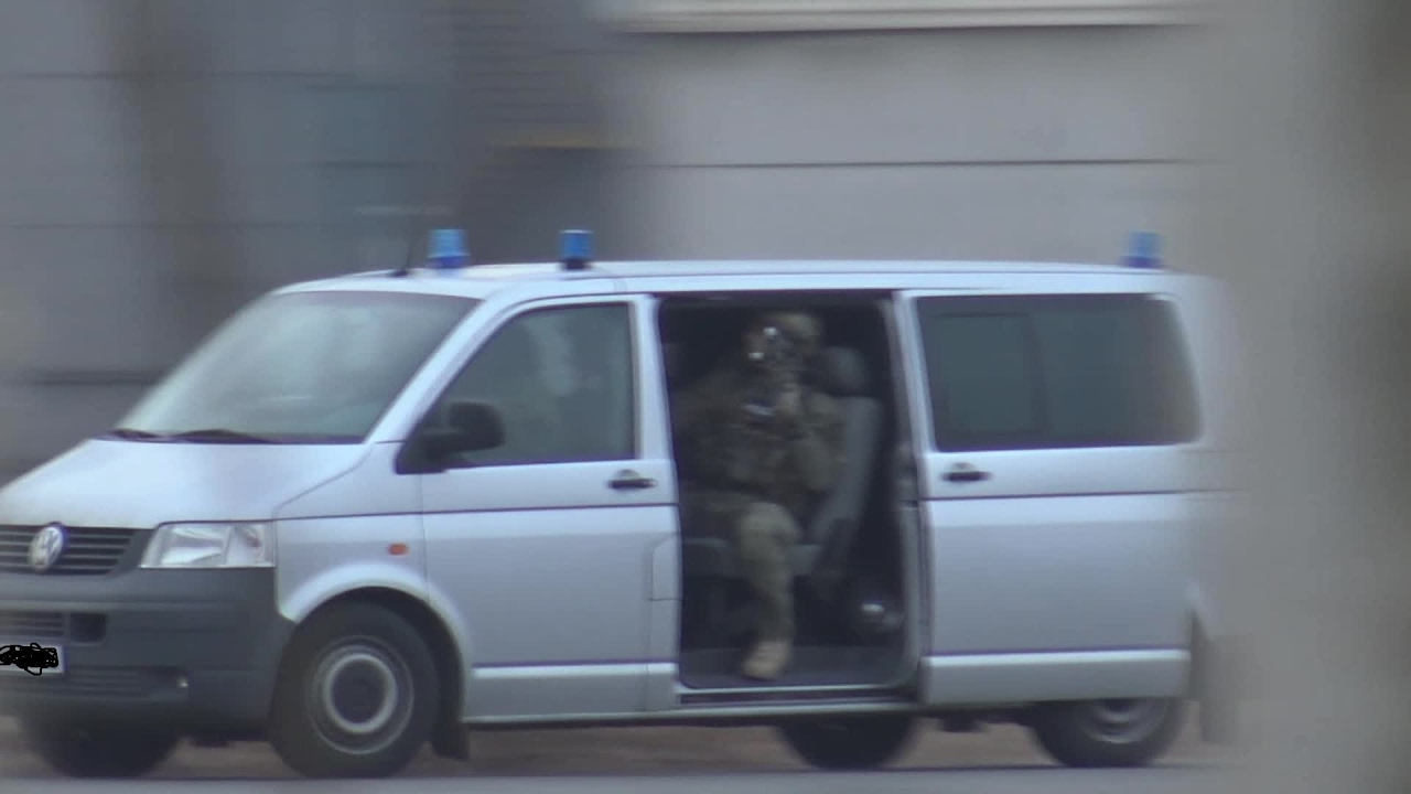 GSG 9 + BFE+ Bundespolizei Antiterrorgroßübung in Duisburg-Walsum am 08./09.02.2017