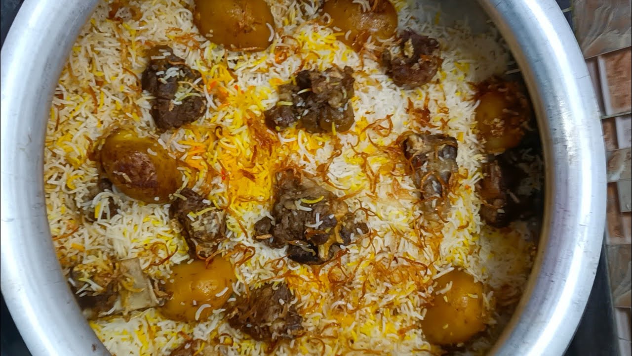 Kolkata Style Deghi Beef Biryani| Beef Biryani Recipe| Kolkata Ki Sadhiyo me Bane Wali Beef Biryani