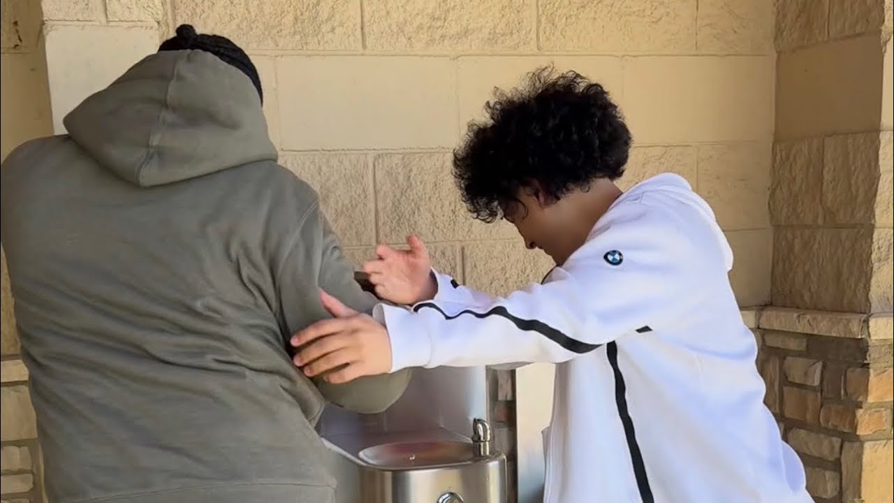 How We Used To Be At The Water Fountain In Elementary School 😂