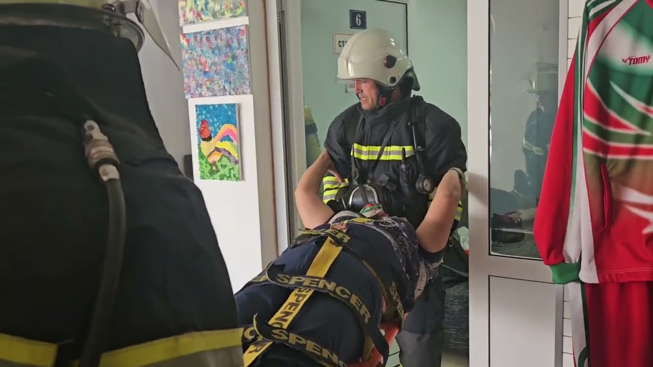 Лятно училище ОДК- Средец евакуация и симулация при пожар с цел обучение