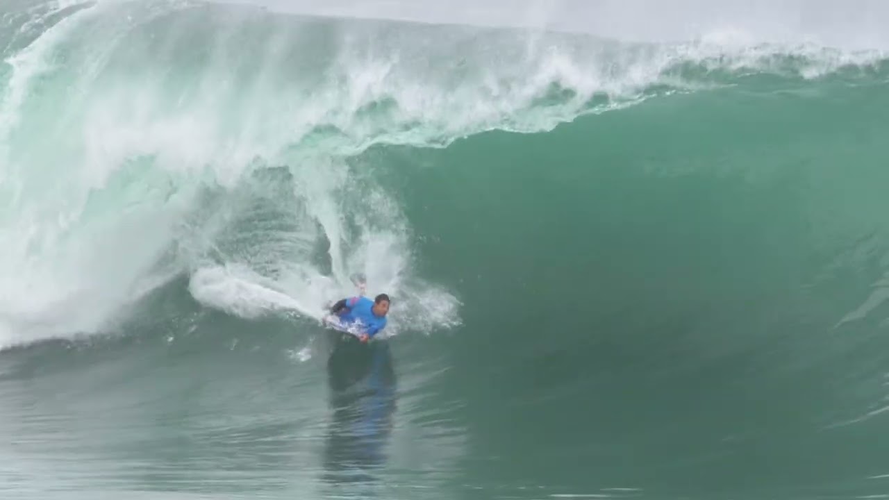 Una rampa y tres bombas en Flopos - Gringo, Arica, en campeonatos mundiales de Bodyboard