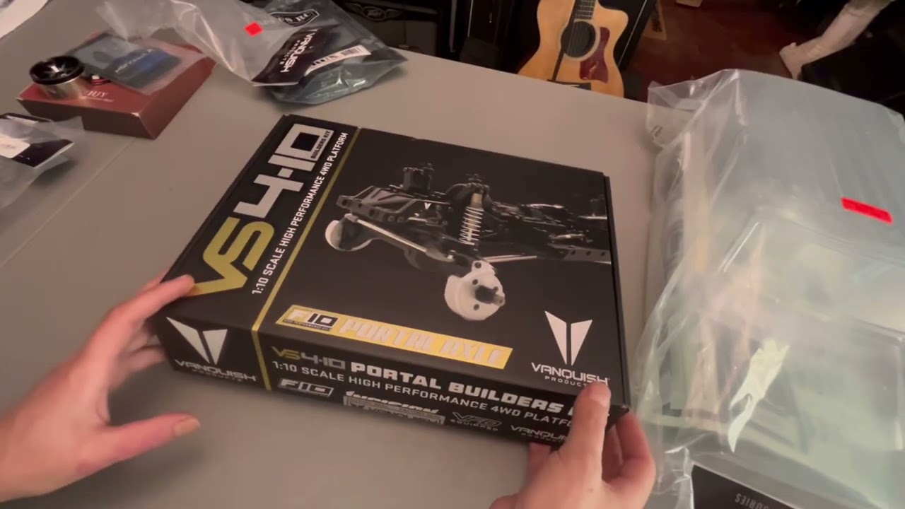 First Builders Kit… VS4-10 builders kit with the Vanquishe Origins body & Reefs RC Crux tires