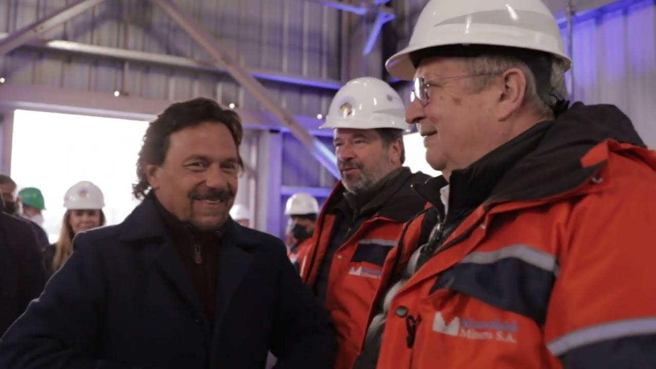 Sáenz y autoridades de Mansfield Minera inauguraron la primera operación aurífera de Salta