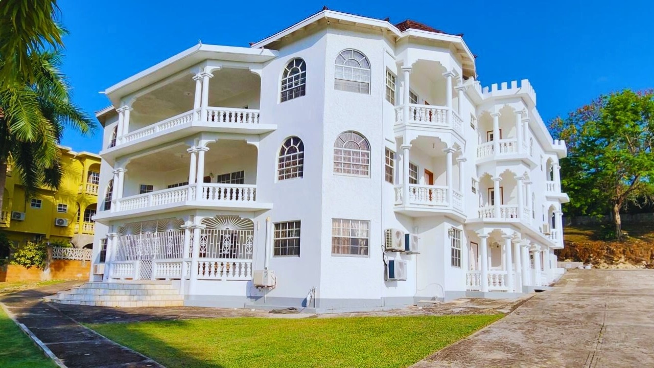 PRICE REDUCED | Furnished | Ocean View | 15 Bedroom 14 Bathroom | Coral Gardens, Montego Bay Jamaica