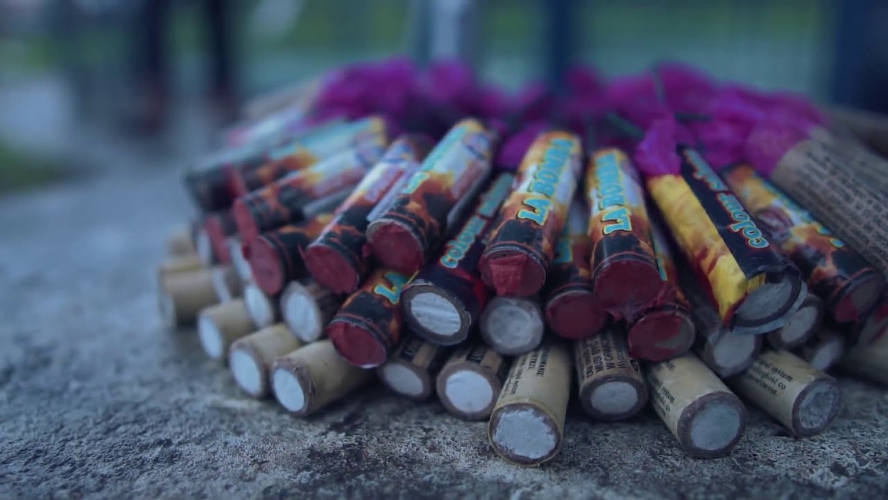 FAN RE-UPLOAD Vuurwerk compilatie 2017-2018 PoolseZebra