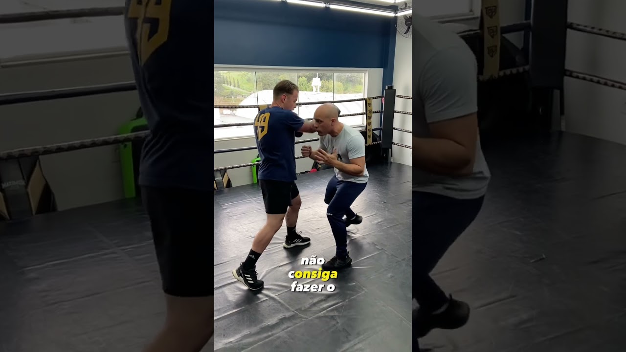 Esquiva de direto com passo diagonal. #boxe #boxing #training #treino #workout