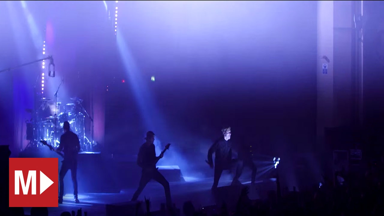 Parkway Drive - Romance Is Dead | Live in London 2016