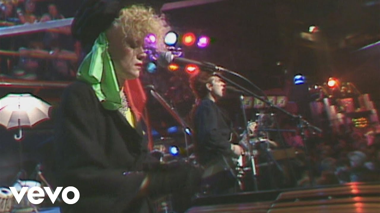 Thompson Twins - Sister of Mercy (The Tube 1984)