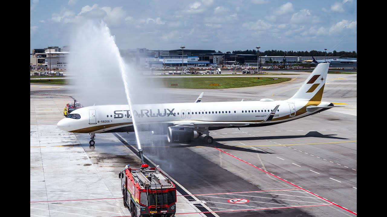 STARLUX TPE - SIN Inaugural Flight.