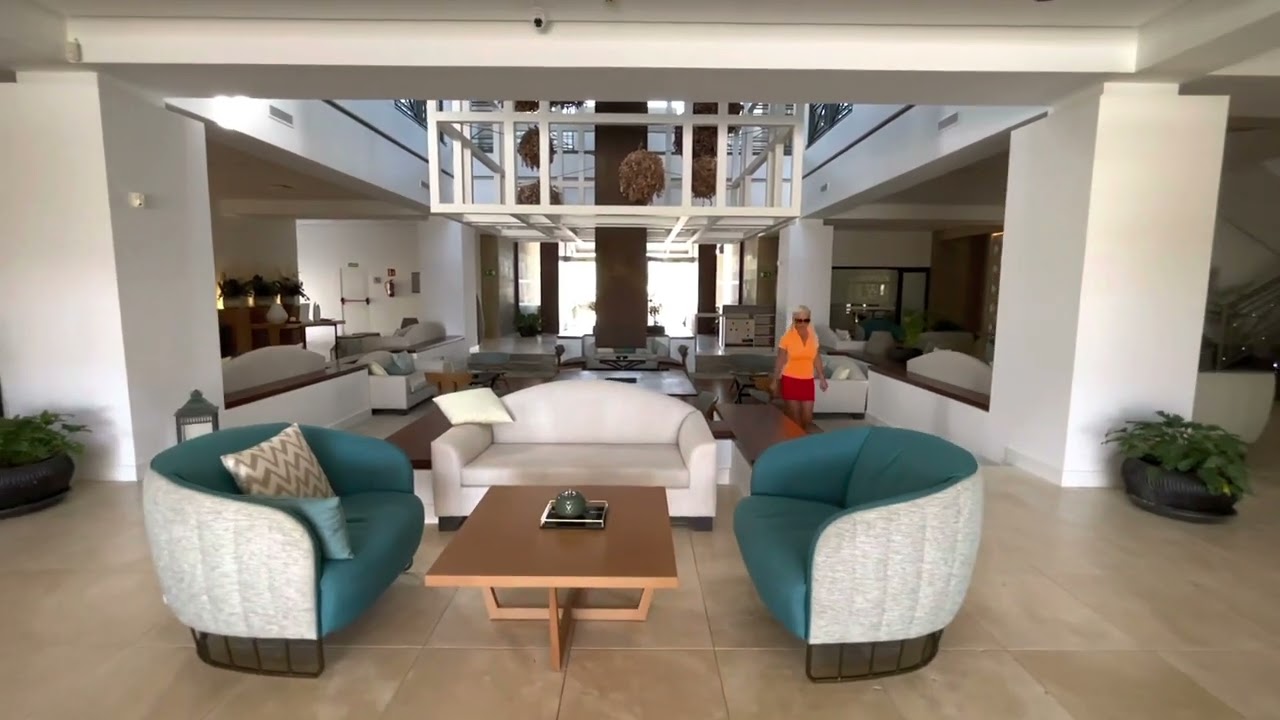 Let’s Check Out Hacienda del Alamo - Sunny Sundays - A Life Style Choice!
