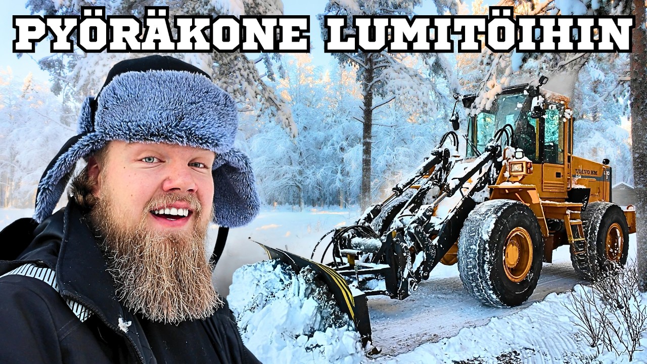 PYÖRÄKONE AURAUSKUNTOON JA ENSIMMÄISET LUMITYÖT