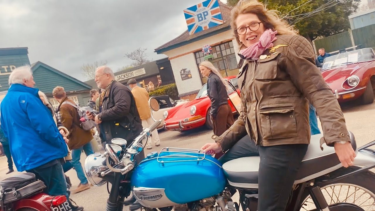 BROOKLANDS EASTER Classic Motorcycles GATHERING brings WOLF Triumph NORVIN Vincent HRD Velocette BSA