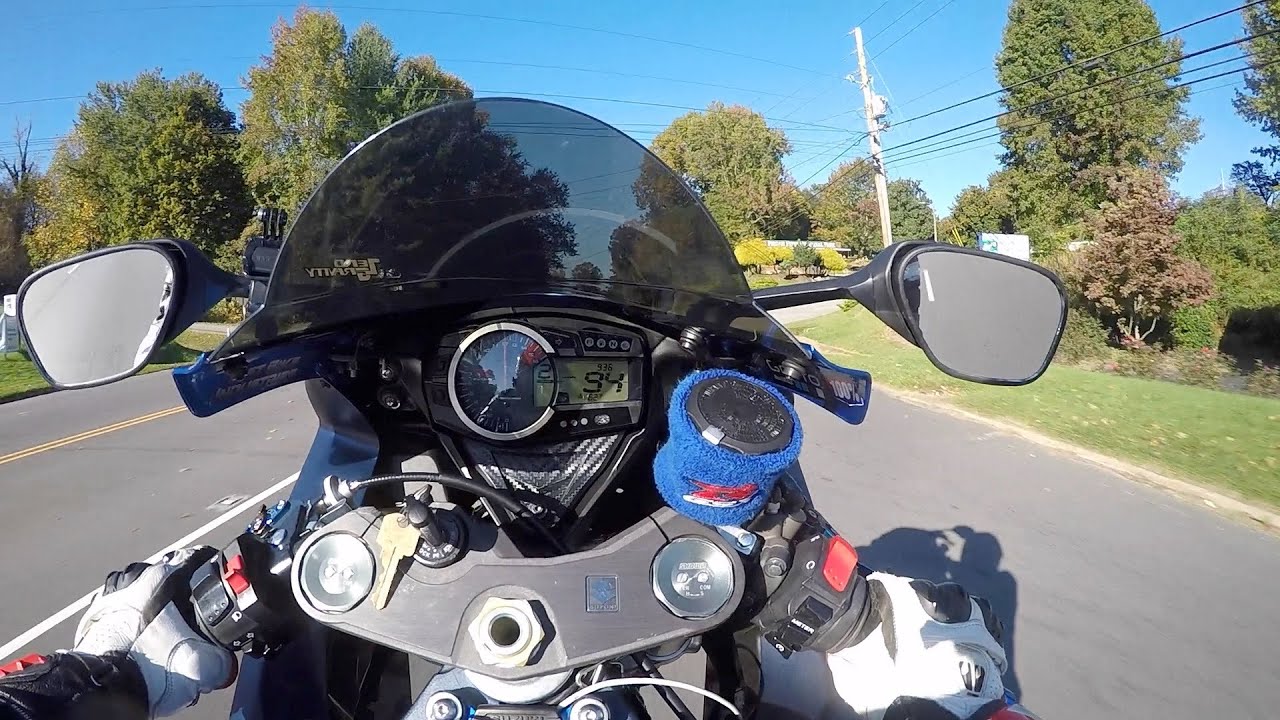 Shifting gears while in mid wheelie on street bike!!😱😈💯