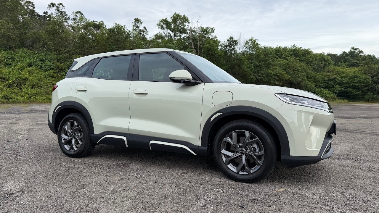 2025 BYD Atto 2 Premium Start-Up and Full Vehicle Tour