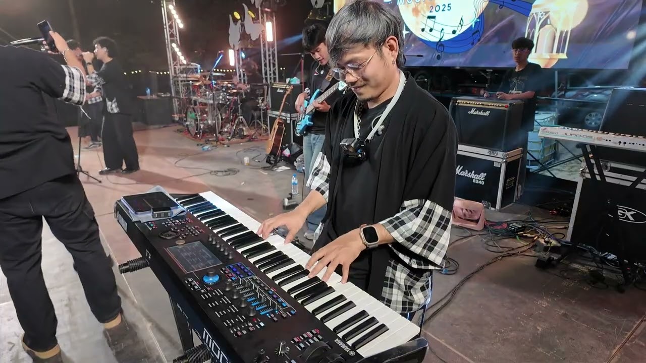 คืนฮักคืนใจ T-Rex Live in Phupannoi [Keyboard Cam]
