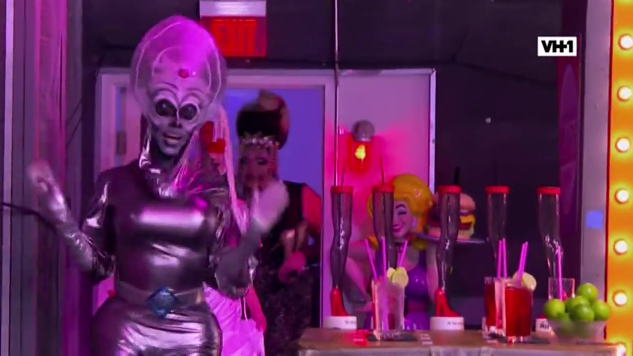 VH1 Christmas & VH1 UK - Dec 2019