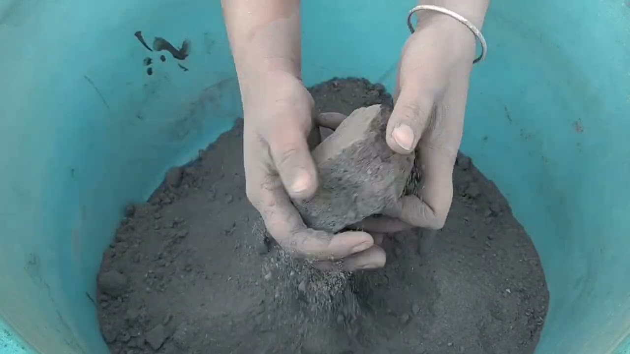 Gritty charcoalashes crumbling